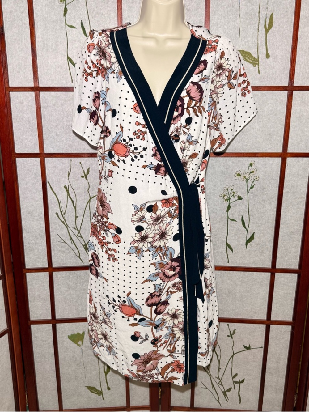 Maeve by Anthropologie Aubrey Floral Wrap Style Women’s Dress Size 14 - Picture 2 of 10